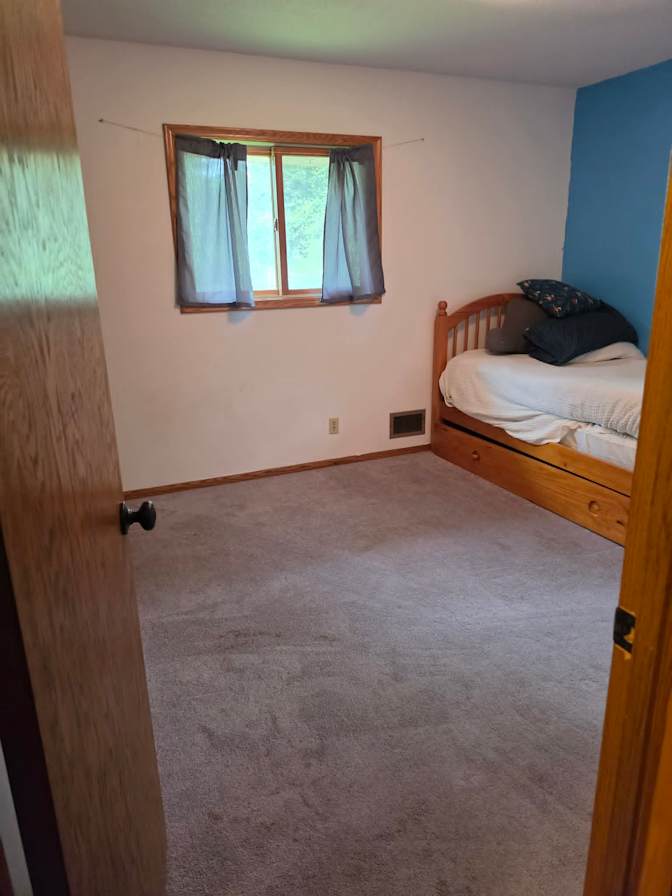 Carl's room