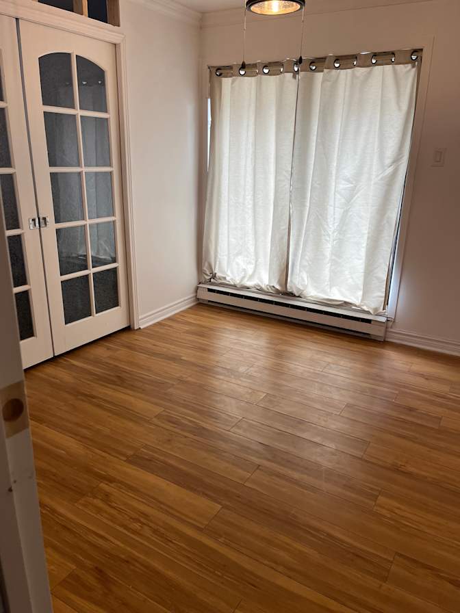 Lisa's room