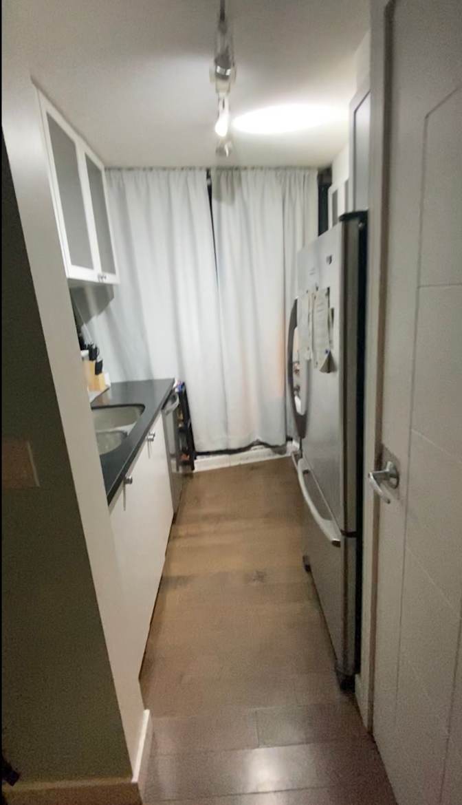 Mosta's room