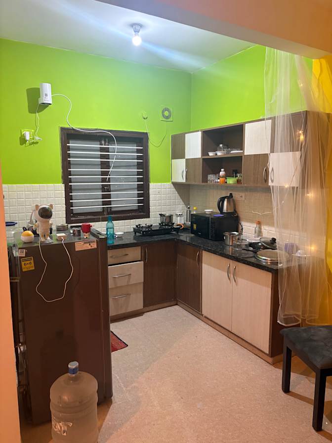 Naushad's room