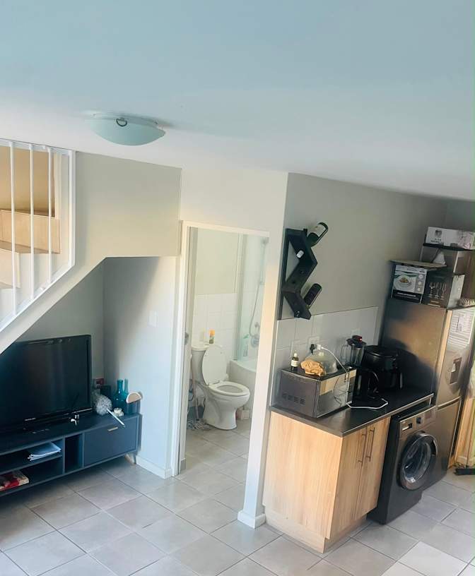 Avumile's room