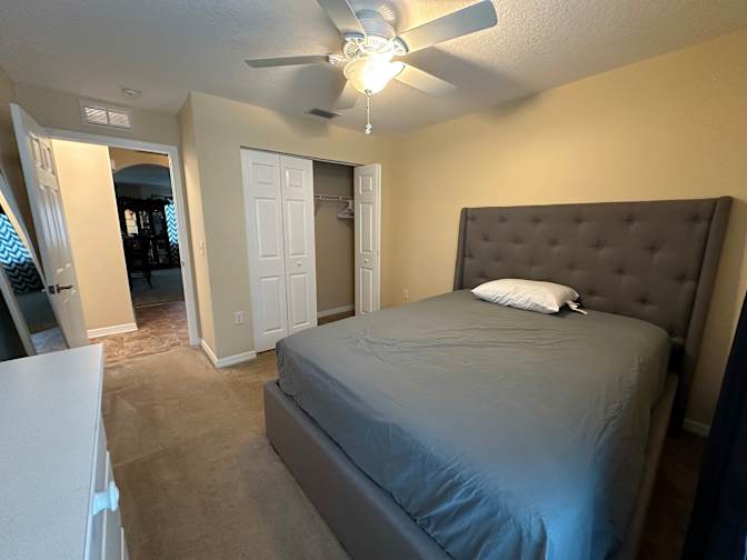Kelshall's room