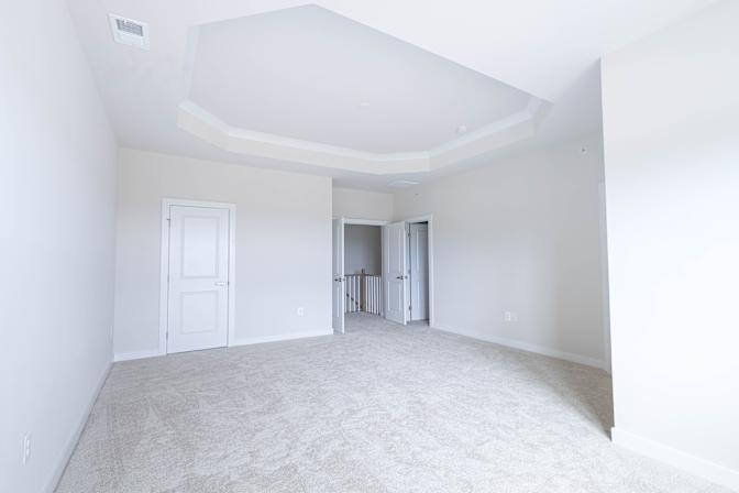 Qua Cunningham's room