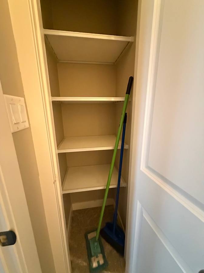 Iryna Hrechkosii's room