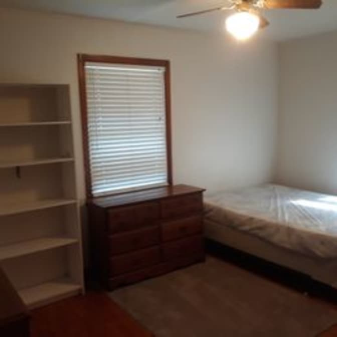 dave's room