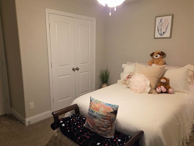 Jennifer's room