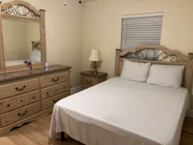 Bchinton's room