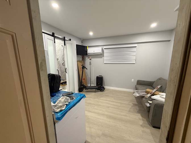 Xay’s Room's room