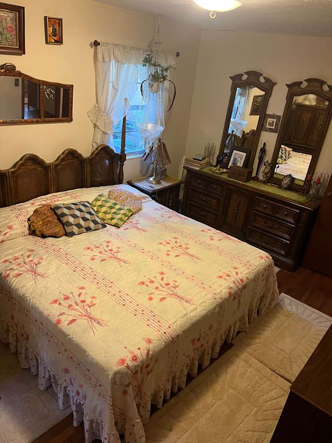 Wanda's room