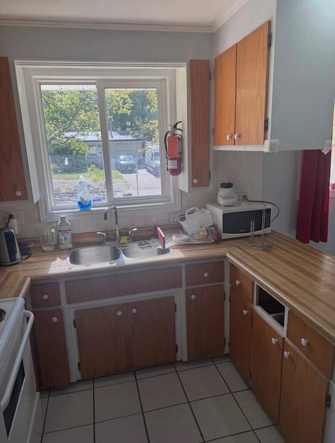 Sahana Sasikumar's room