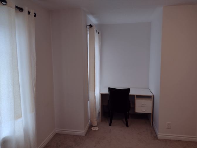 Cle's room