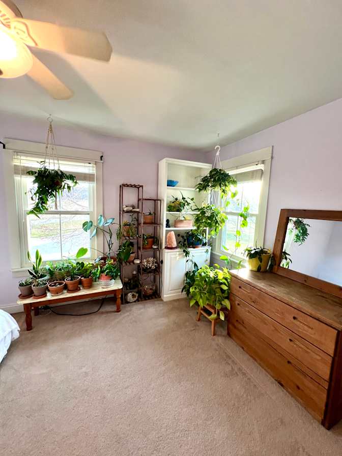 Ron's room