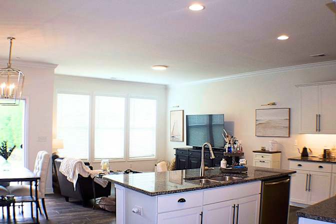 Alcove Rooms's room