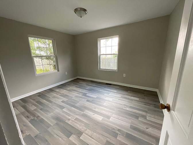 Alcove Rooms's room