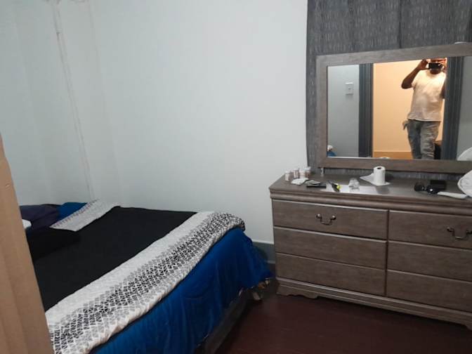 Wayne J Farrington's room
