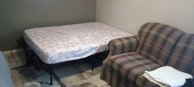 Thomas's room