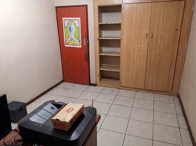 ricardo Motseke's room