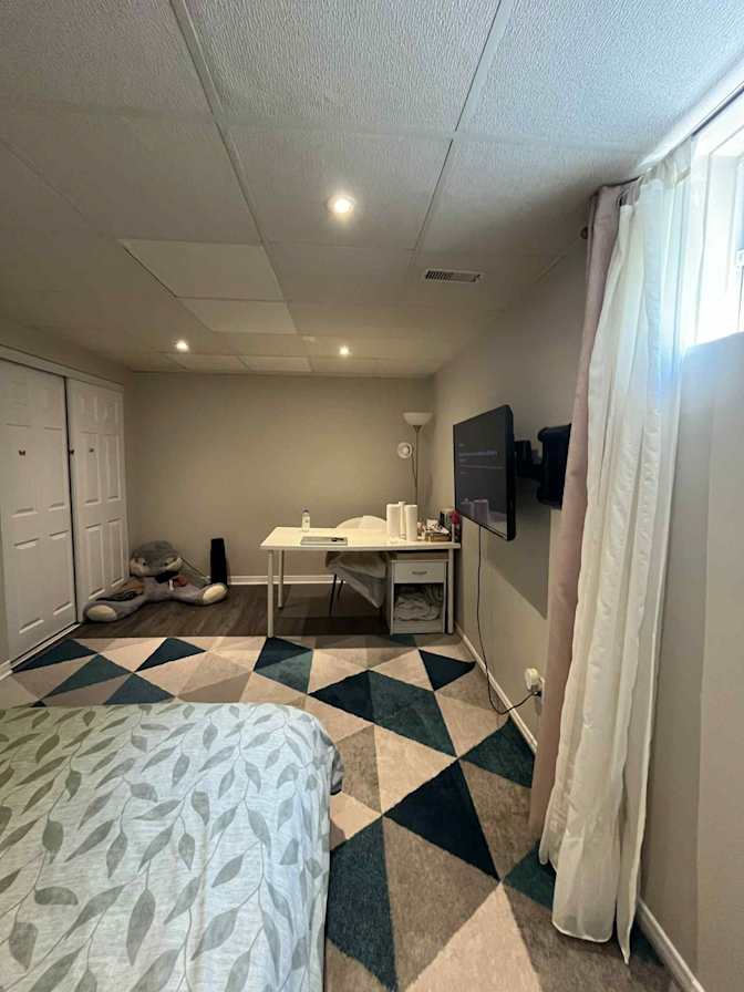 ouleiyah's room