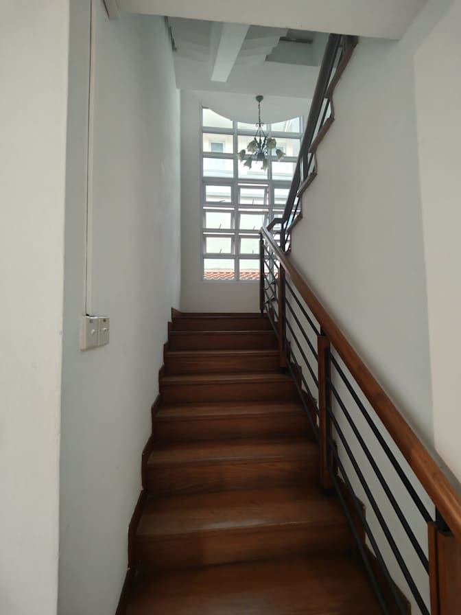 VVA EI's room