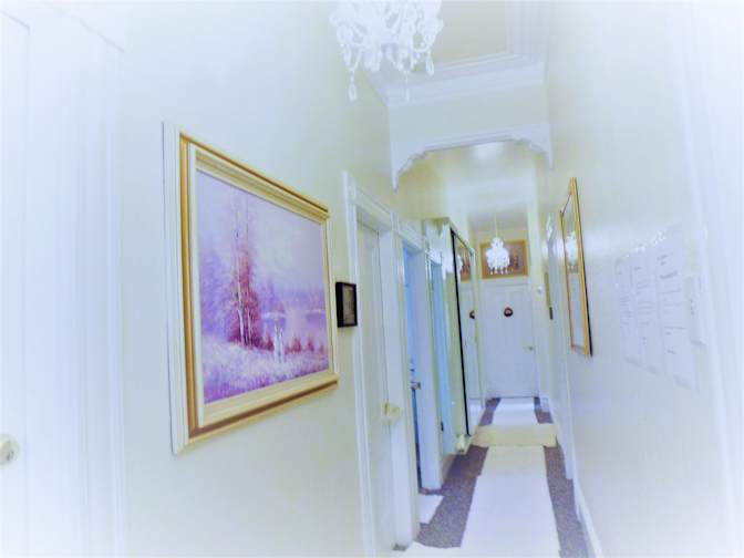 Tenny's room