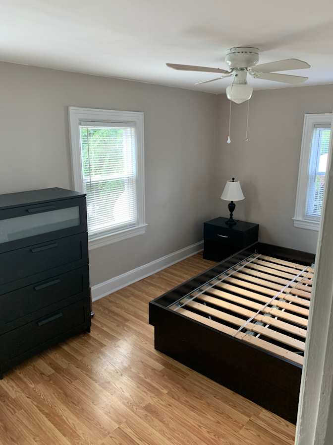 Billy R's room
