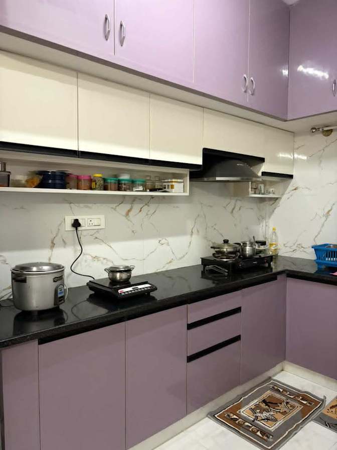Manoj's room