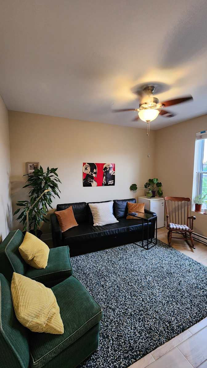 Julian Coy's room