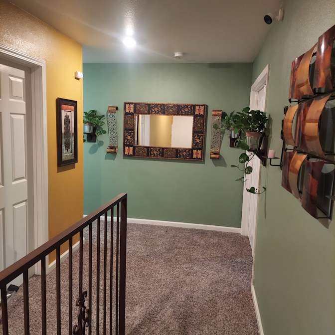 Carlos's room