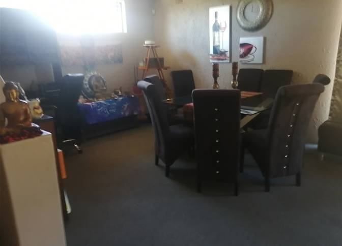 Lisa's room