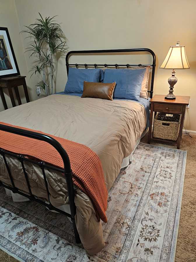 Victoria's room