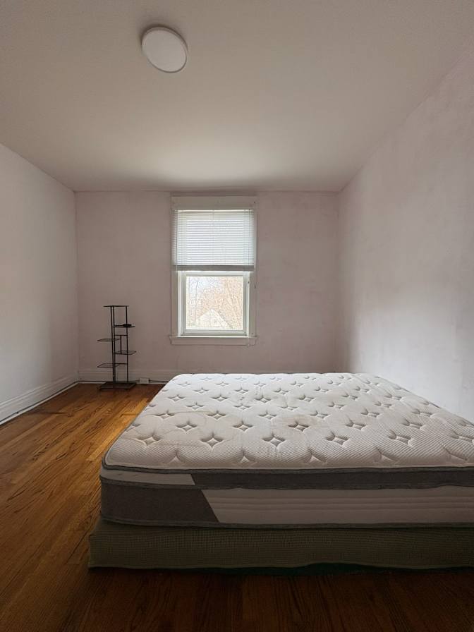 Mai's room