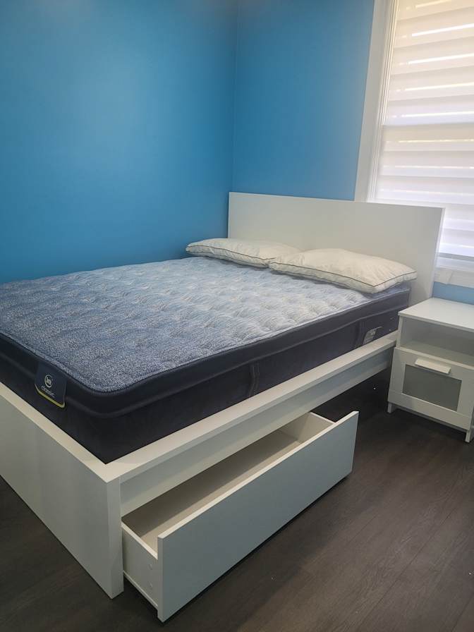 Jamila (Jamie)'s room