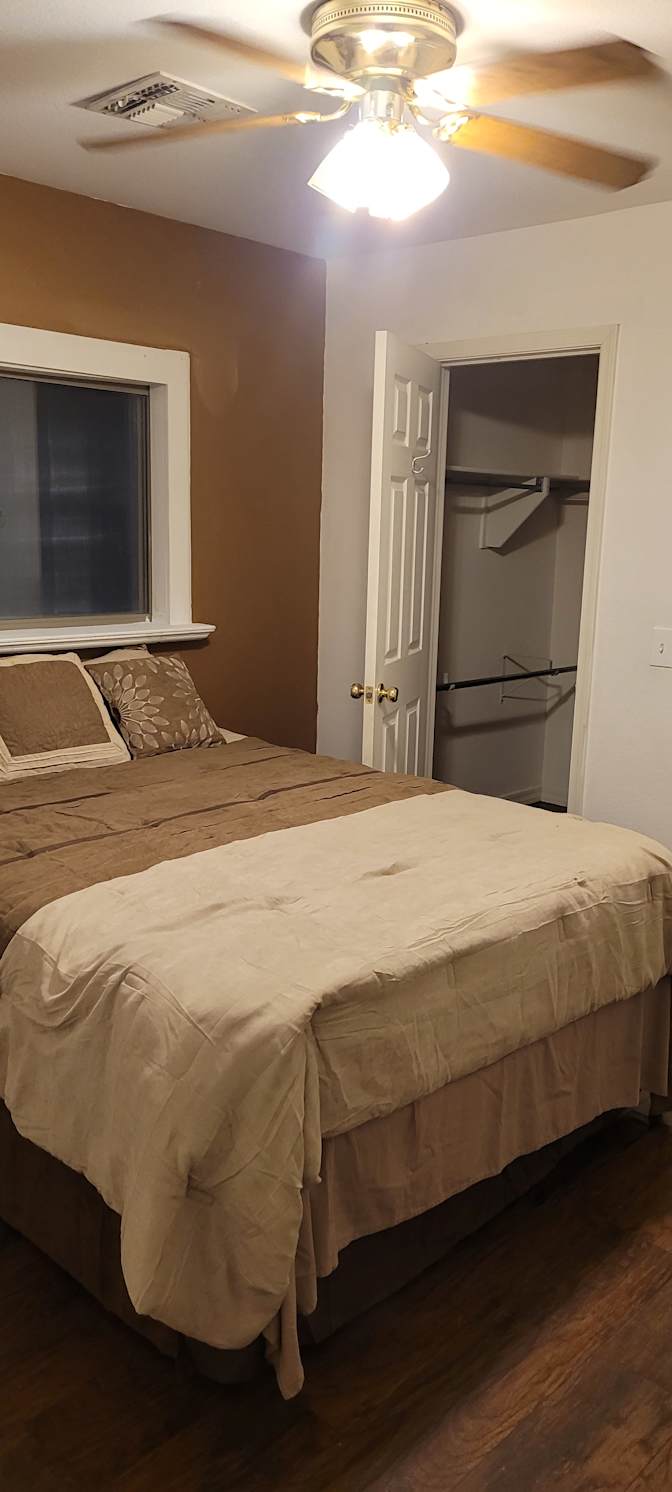 Louis's room