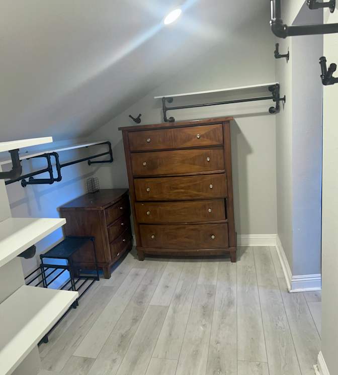 Tracy's room