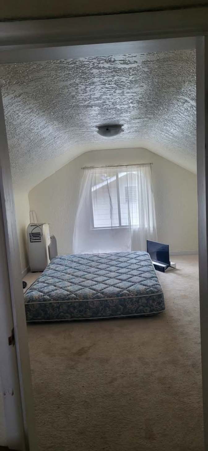 Daniella's room