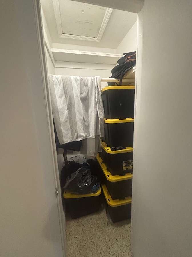 Astride's room