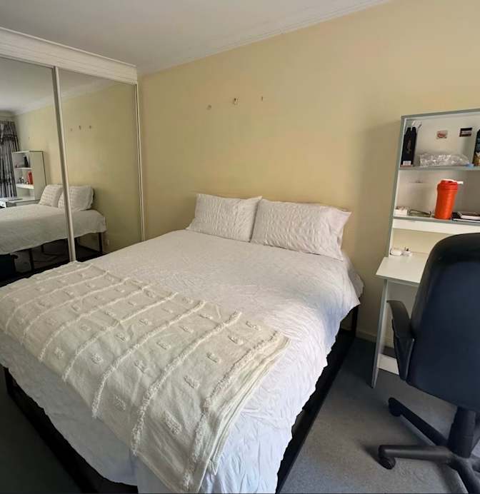 Lisette's room