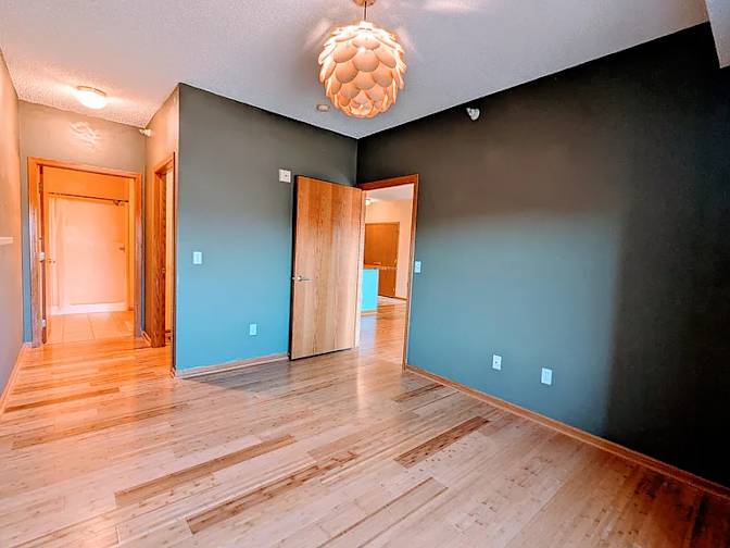 Felix's room