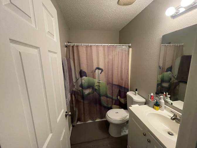 Tavol's room