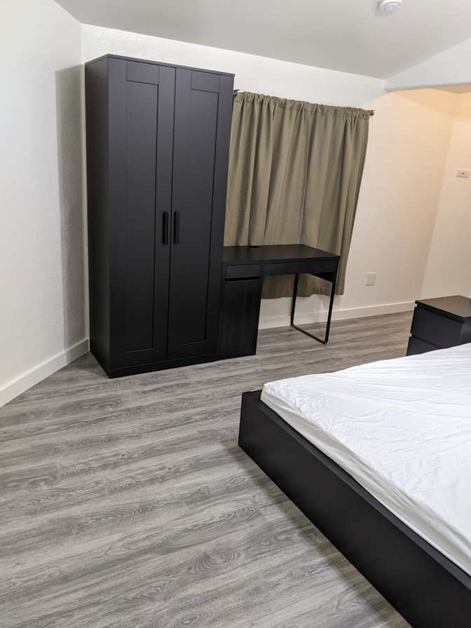Dennis's room