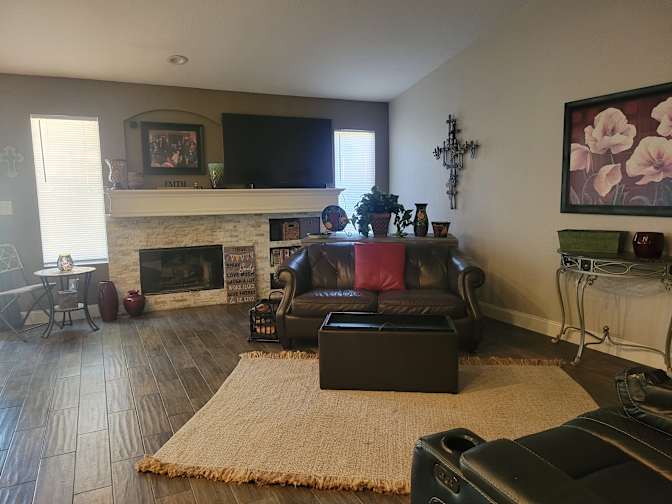 Tammy's room