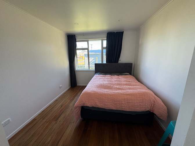 Riaana's room