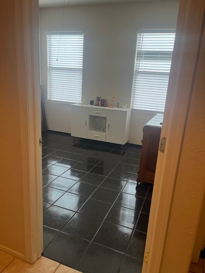 Jennifer's room