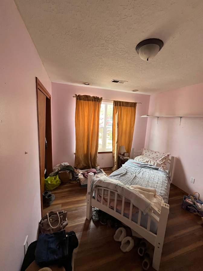 Luigi Camarena's room