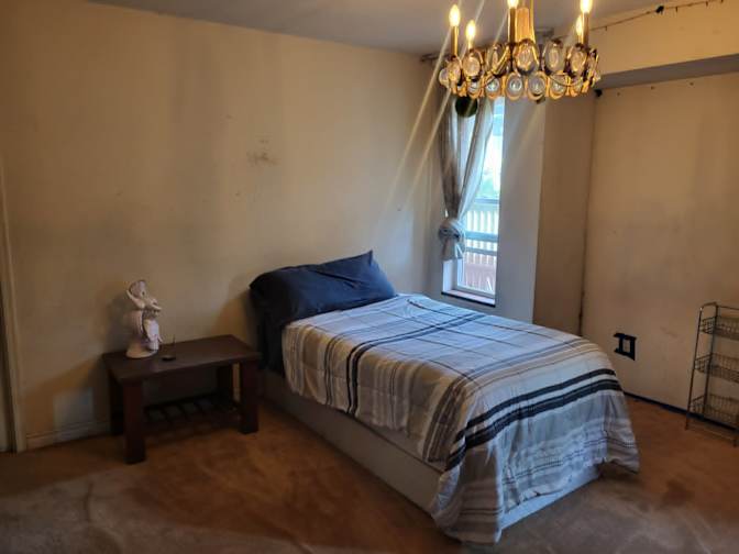 Eddy's room