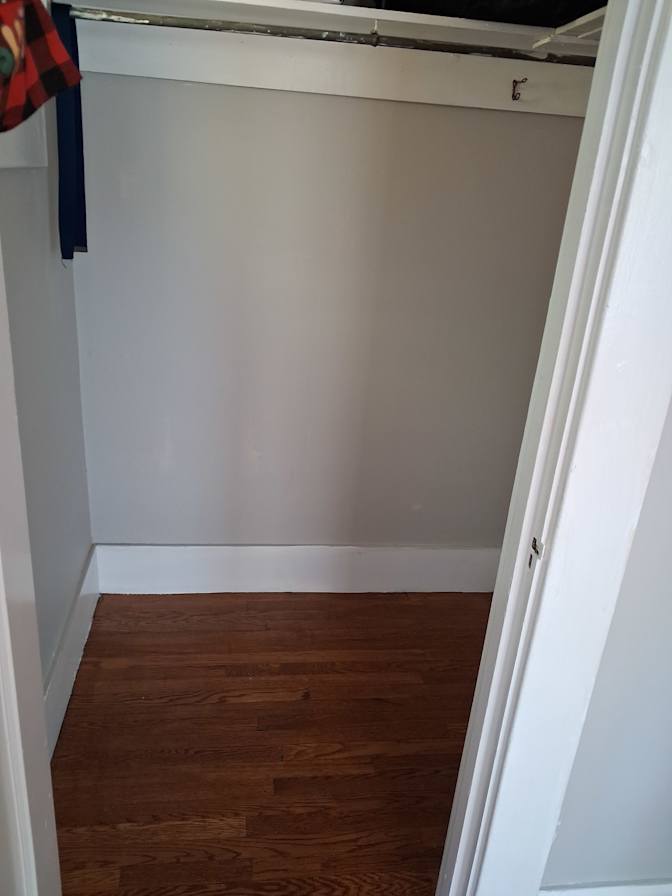 Miguel A Rodriguez's room