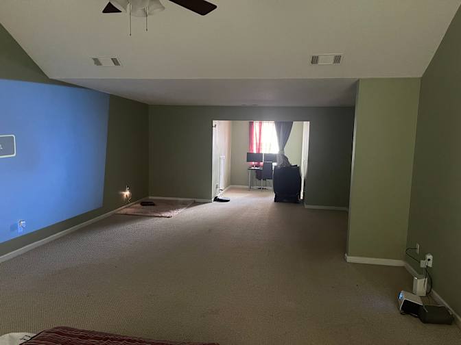 Alcove Rooms's room