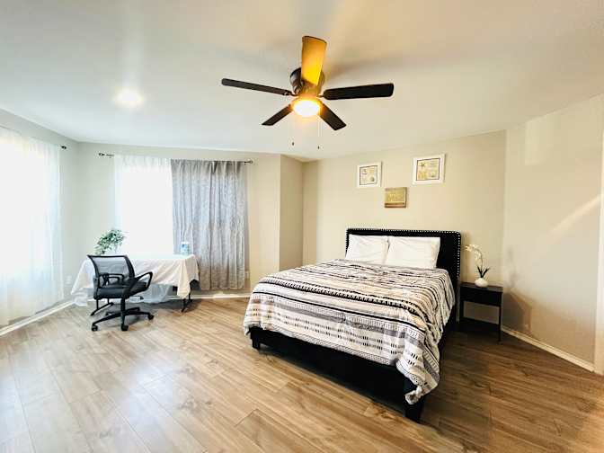 Vivian's room