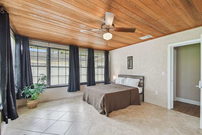 PadSplit's room
