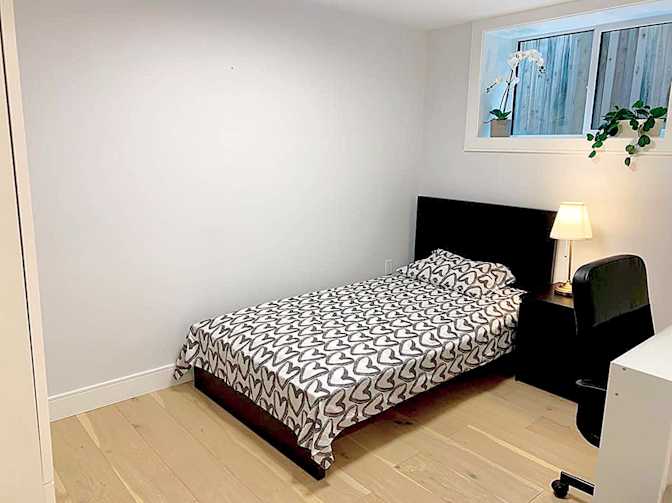 Shahram's room